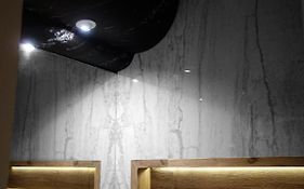 New York Hotel/Motel